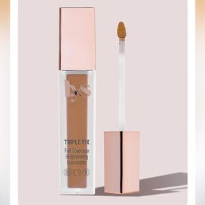 LYS Triple Fix Full Coverage Brightening Concealer w/ Hyaluronic Acid  LG3 NWT